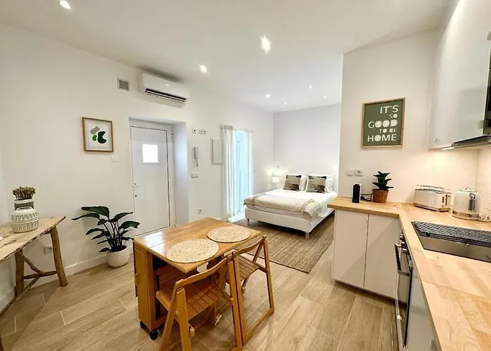 דירה Cute 2 Mins From